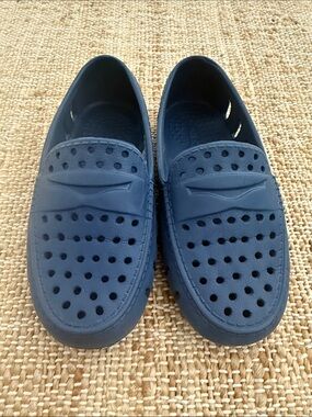 Floafers Navy White Sole Toddler size 10 Slip-On Loafers